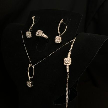 Eliza Gümüş komplekt