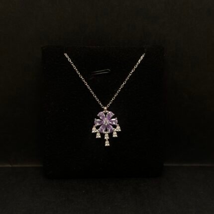 Freya Gümüş boyunbağı