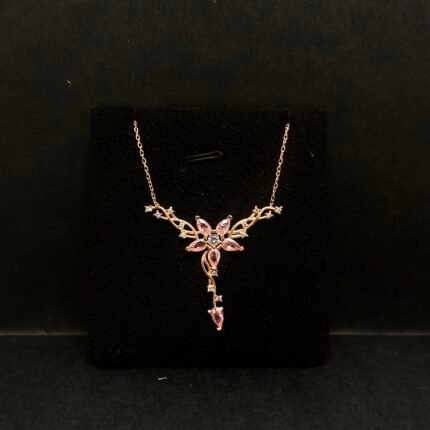 Manolya Gümüş boyunbağı