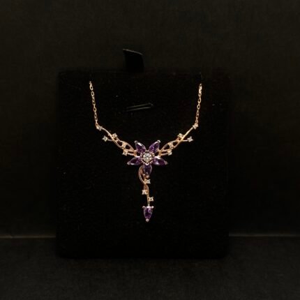 Pamela Gümüş boyunbağı