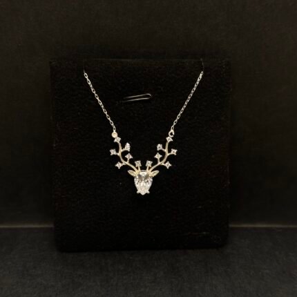 Regina Gümüş boyunbağı