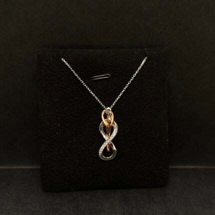 Sheila Gümüş boyunbağı