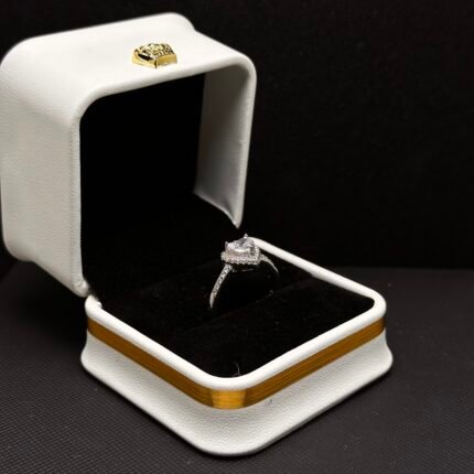 Kelly Gümüş üzük