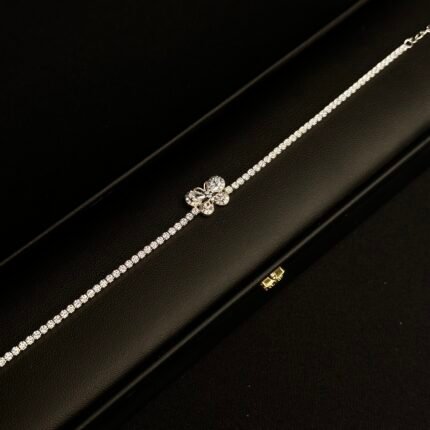 Quinn Gümüş bilərzik brend