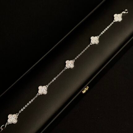 Shay Gümüş bilərzik