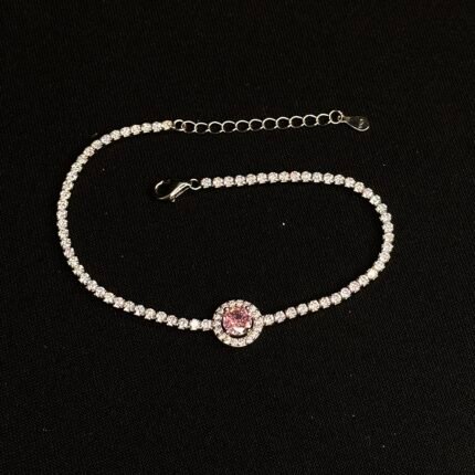 Nadia Gümüş bilərzik