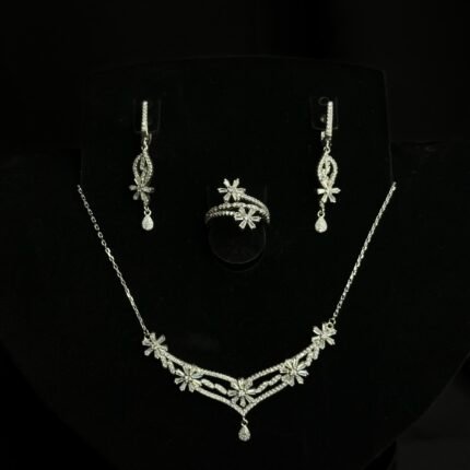 Bernadette Gümüş dəst brend