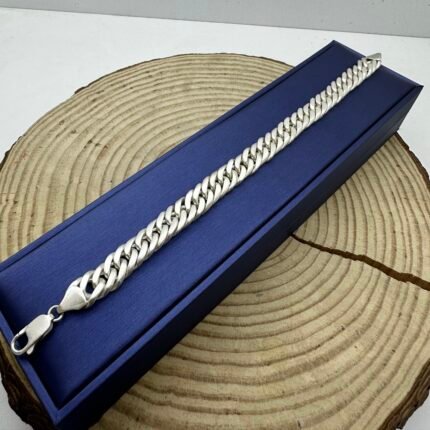 Harret Gümüş bilərzik