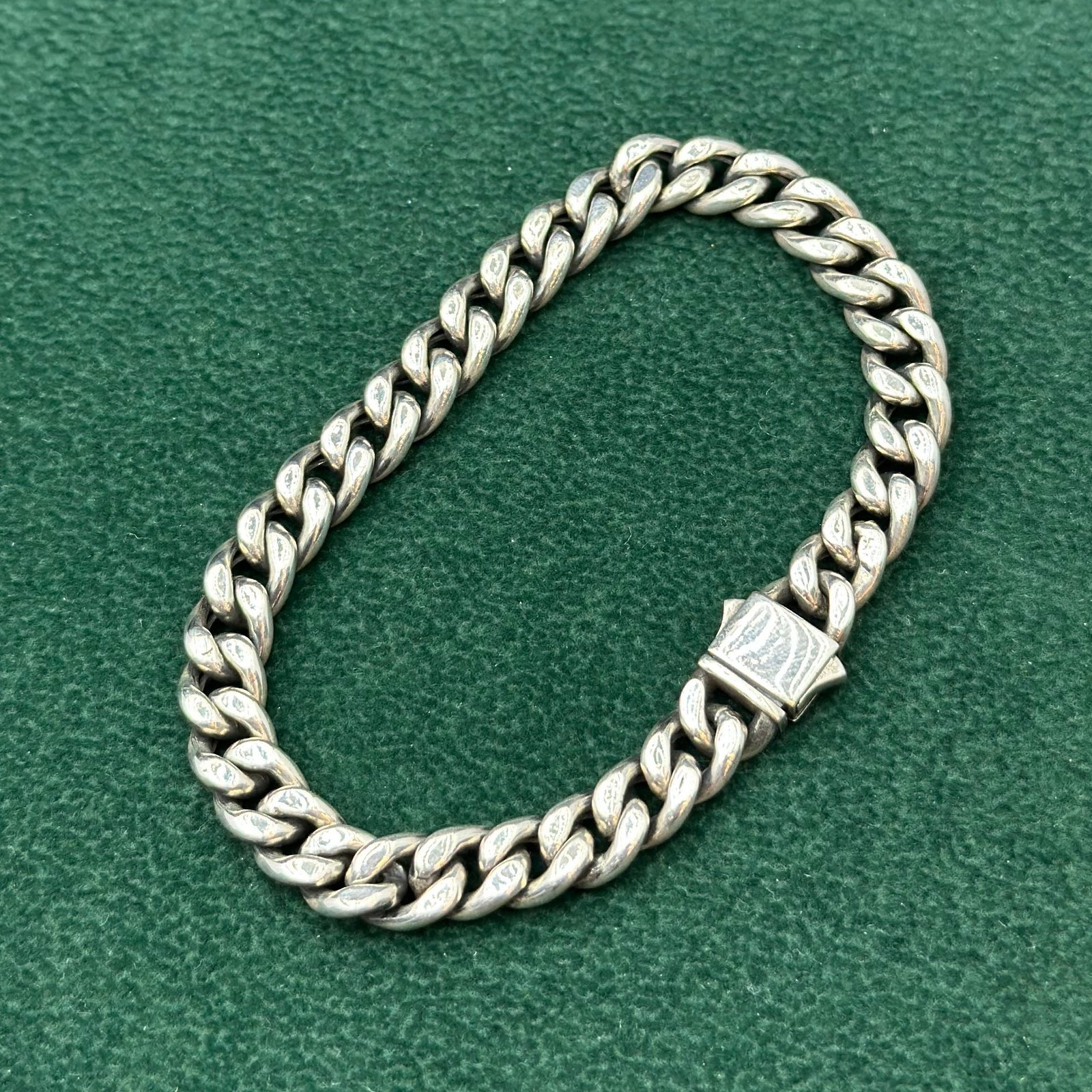 KB 43 İtan Gümüş bilərzik