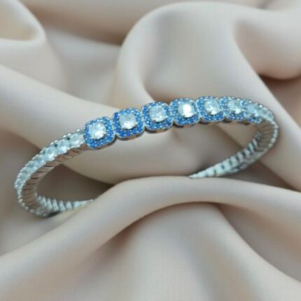 Eileen Gümüş bilərzik