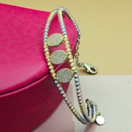 Esther Gümüş bilərzik