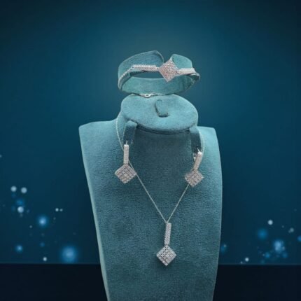 Haleigh Gümüş dəst