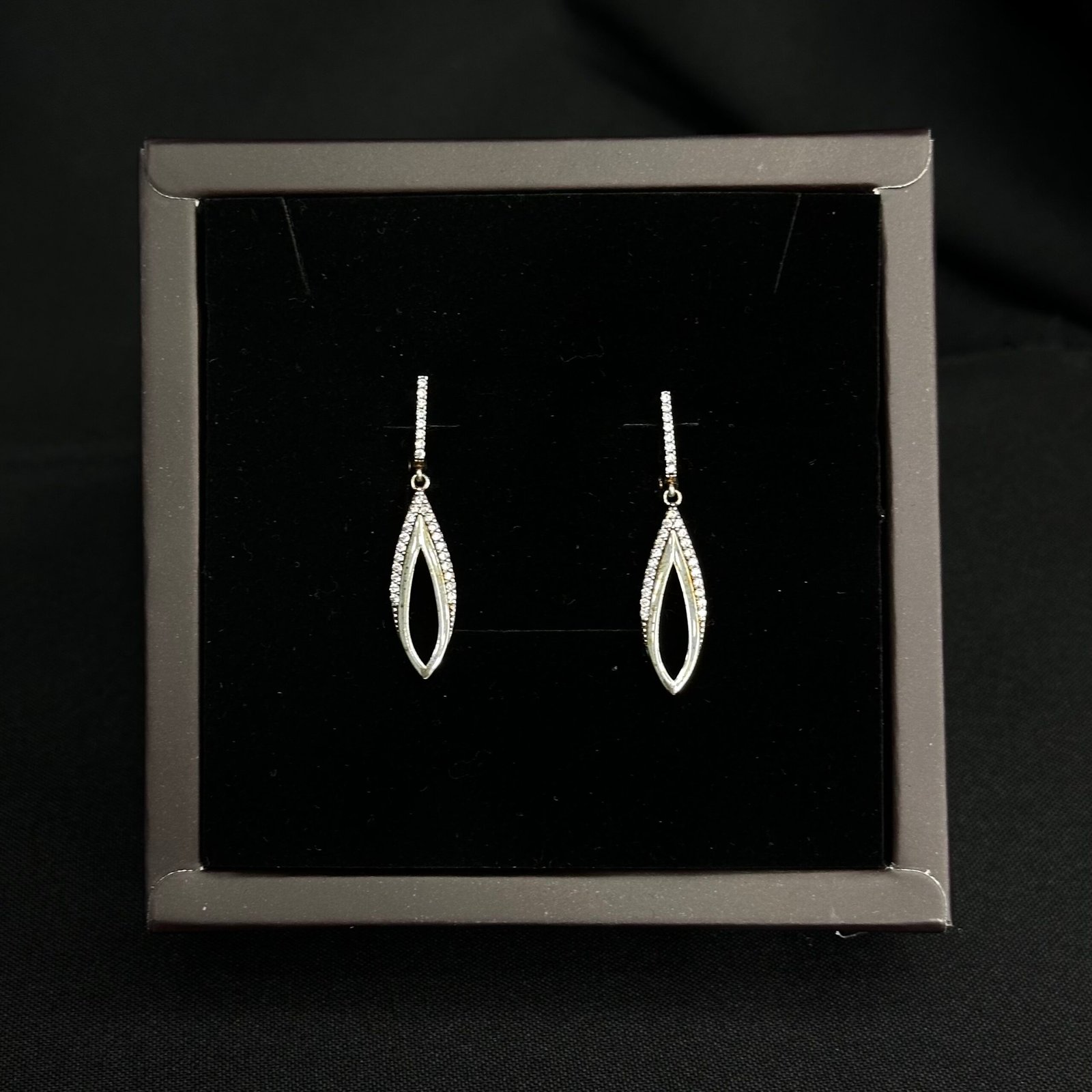 QS (16) Ayanna Gümüş sırğa