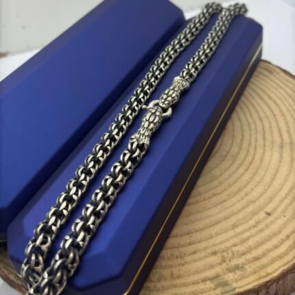 Koul Gümüş boyunbağı