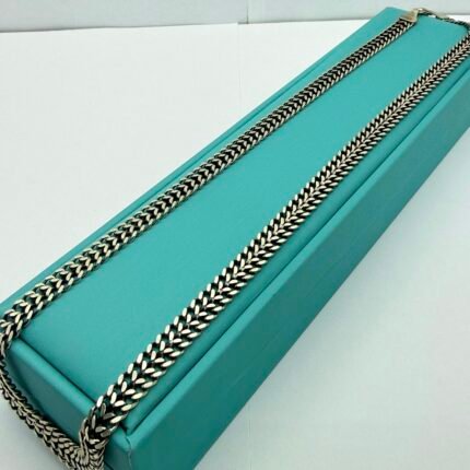 Mak Gümüş boyunbağı