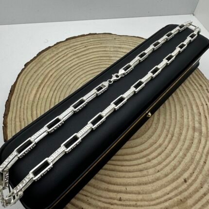 Marselo Gümüş boyunbağı