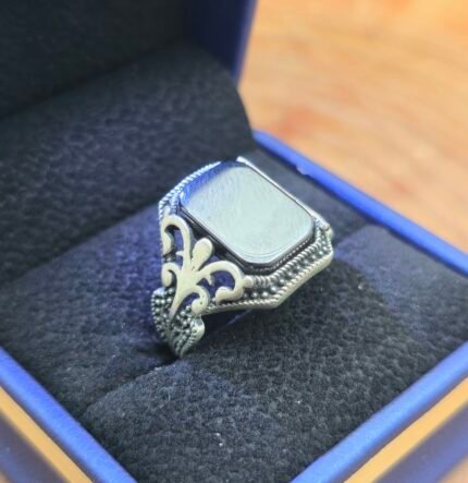 Sayrus gümüş üzük