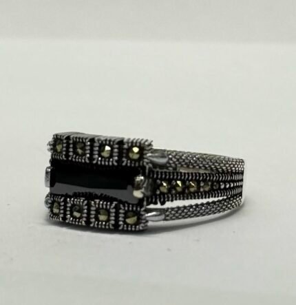 Uilyam gümüş üzük