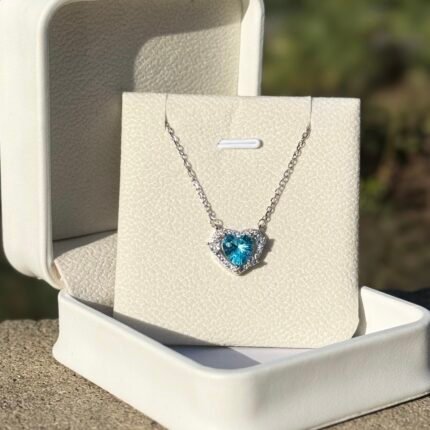 Maggie Gümüş boyunbağı