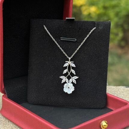 Maliyah Gümüş boyunbağı