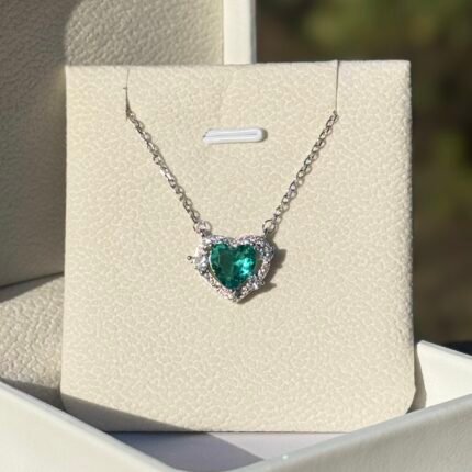 Mallory Gümüş boyunbağı