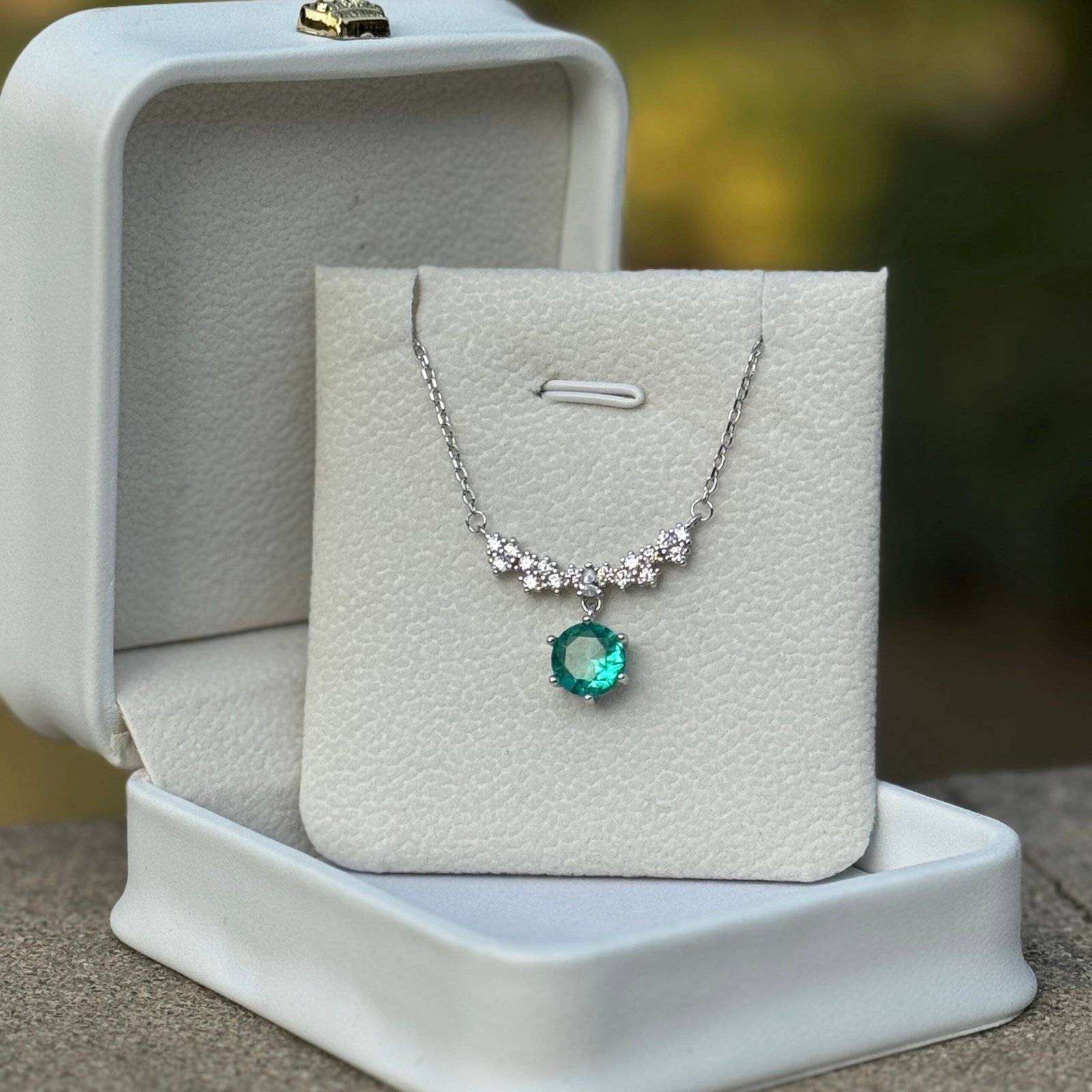 QB 142 Miracle Gümüş boyunbağı