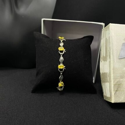 Fadwa Gümüş bilərzik