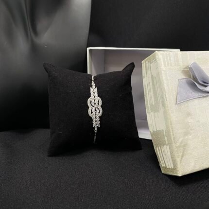 Francesca Gümüş bilərzik