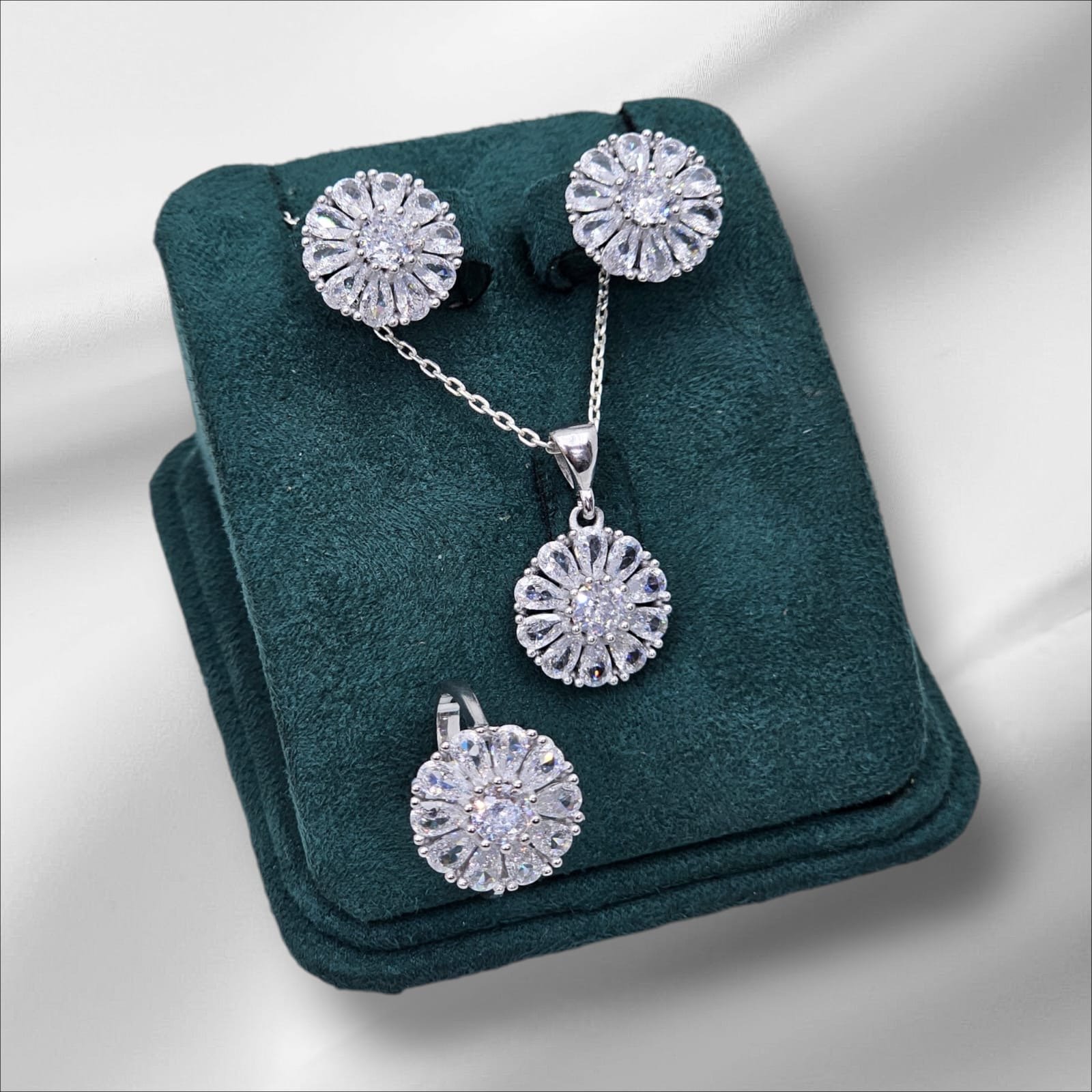 QD 116 Stephany Gümüş dəst