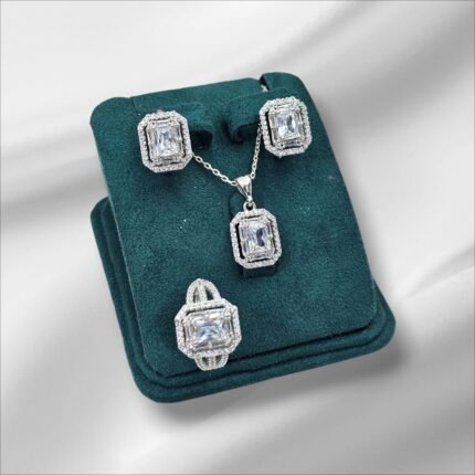 Sydni Gümüş dəst