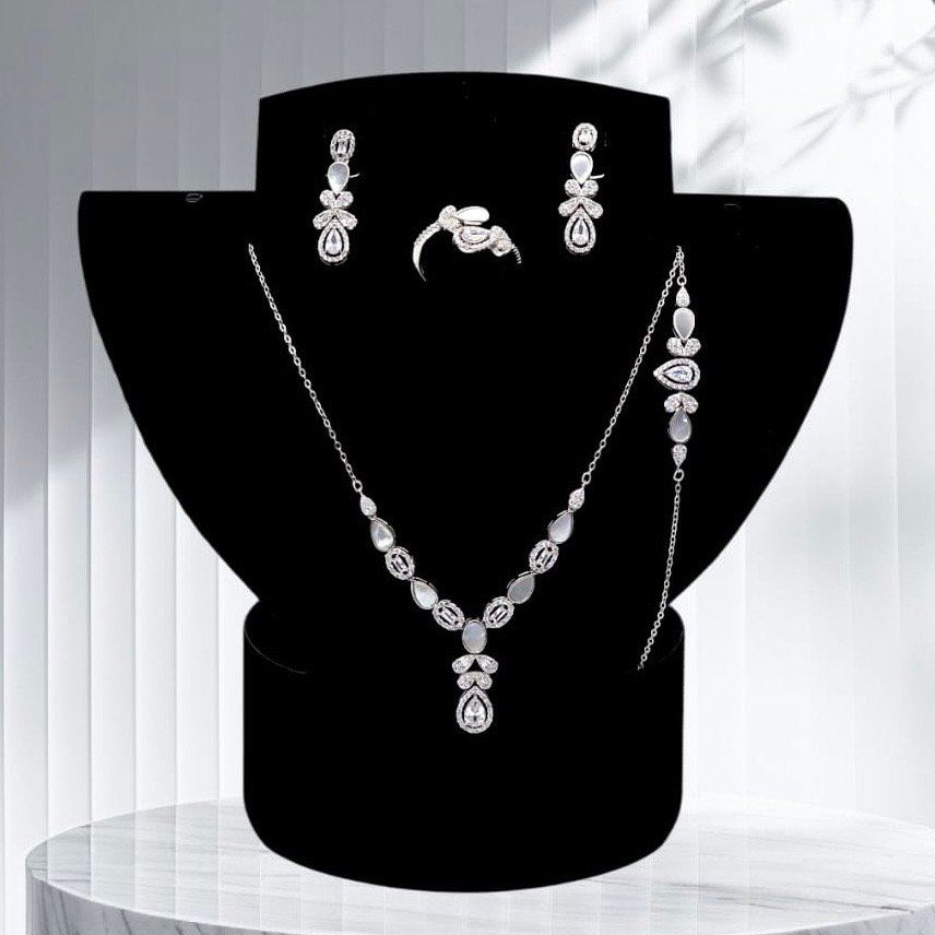 QD 140 Tiara Gümüş dəst