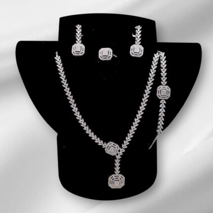 Vivian Gümüş dəst